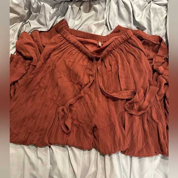 FREE PEOPLE 
Sun Setrust - Cherry - Picture 6 of 6